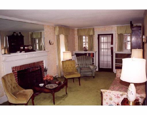 21 Morningside Rd, Worcester, MA 01602 photo 2