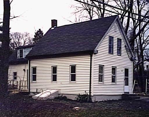 37 Cedar St, East Wareham, MA 02538 photo 1