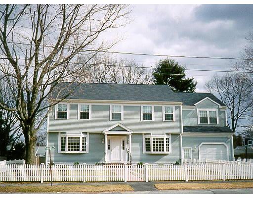 20 Peacedale Rd, Needham, MA 02492 photo 1