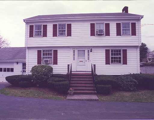 14 Maxwell Rd, Milton, MA 02186 photo 1