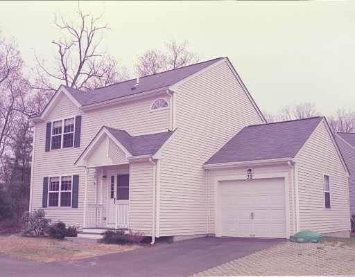 32 Heritage Path, Millis, MA 02054 photo 1