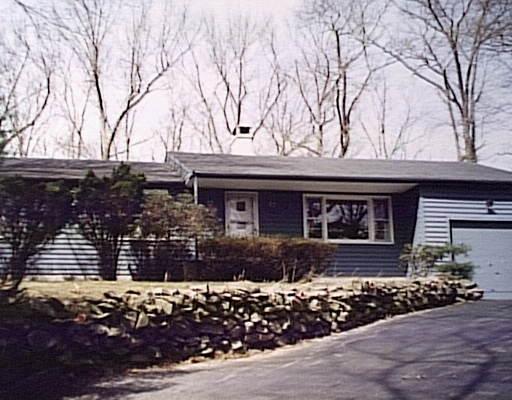 75 Spring St, Millis, MA 02054 photo 1