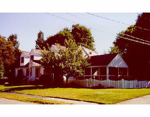 129 Valley Rd, Needham, MA 02492 photo 1