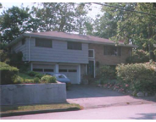 583 Webster St, Needham, MA 02494 photo 1