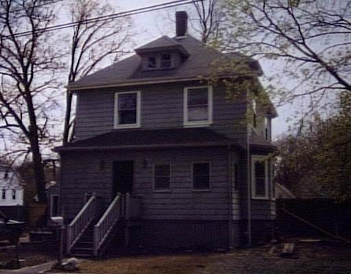 29 Shields St, Mansfield, MA 02048 photo 1