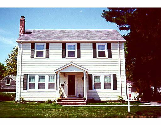 1091 Greendale Ave, Needham, MA 02492 photo 1