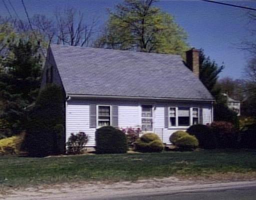 235 High St, Reading, MA 01867 photo 1