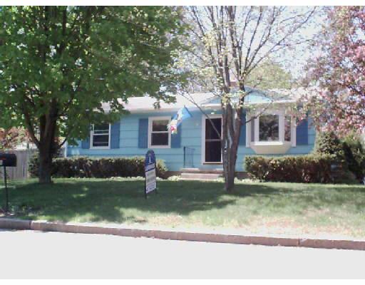 78 Hanson Dr, Springfield, MA 01128 photo 1