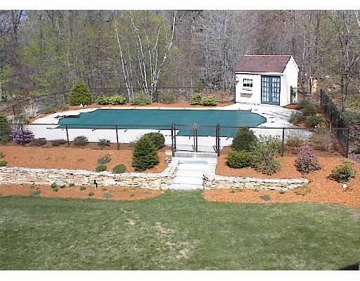 62 Highland View Dr, Sutton, MA 01590 photo 2