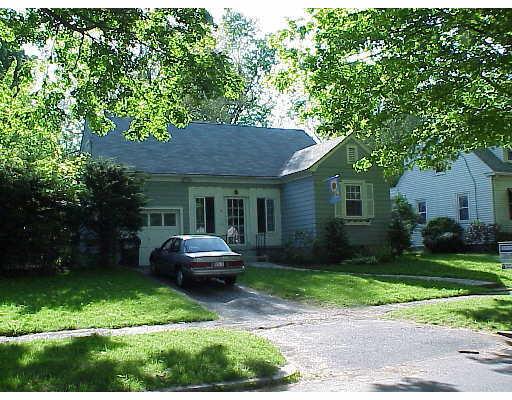 29 Clement St, Springfield, MA 01118 photo 1