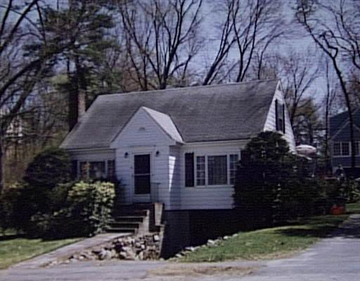 3 North St, Reading, MA 01867 photo 1
