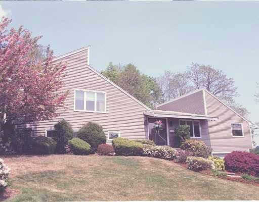 17 Wright Rd, Newton, MA 02459 photo 1