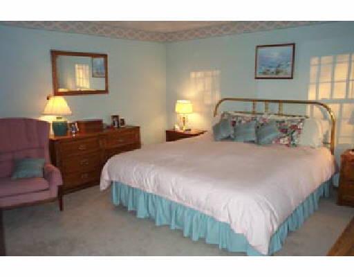 7 Robert Rd, Acton, MA 01720 photo 8