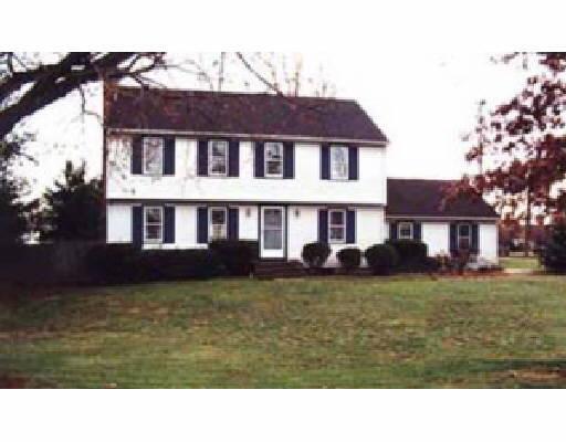 4 Maple St, Framingham, MA 01702 photo 1