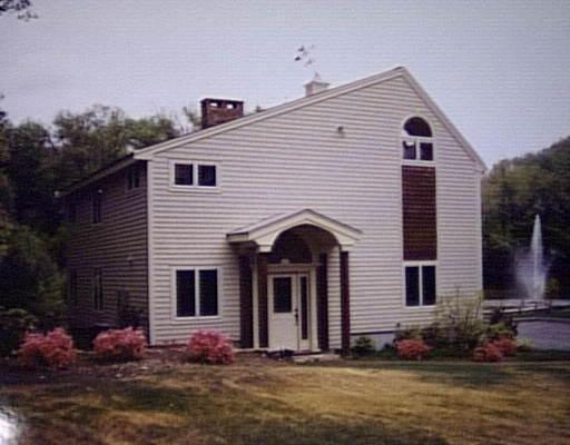 60 Charles St, Hingham, MA 02043 photo 1