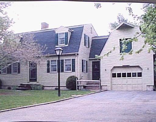 7 Bailey Rd, Berlin, MA 01503 photo 1