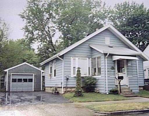162 Davis St, Springfield, MA 01104 photo 1