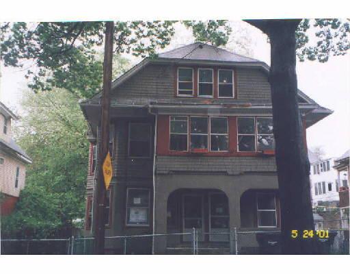 130 Orange St, Springfield, MA 01108 photo 1