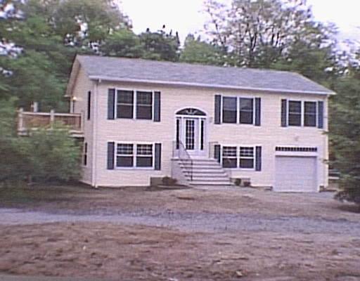 912 Main St, Reading, MA 01867 photo 1