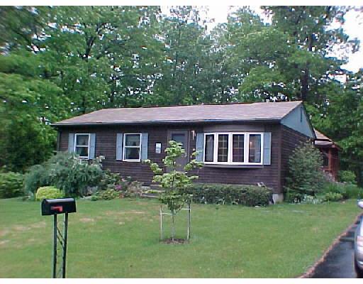70 Overlook Dr, Florence, MA 01062 photo 1