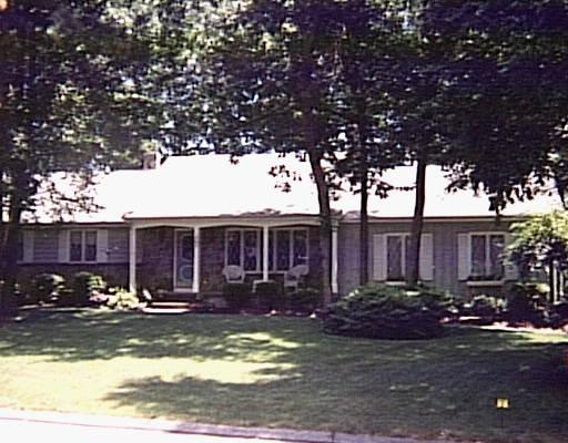 207 Bridle Path Rd, Chicopee, MA 01013 photo 1