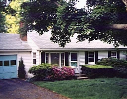 3 Summit Dr, Hingham, MA 02043 photo 1