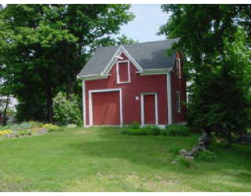 11 Abbot St, Marblehead, MA 01945 photo 2