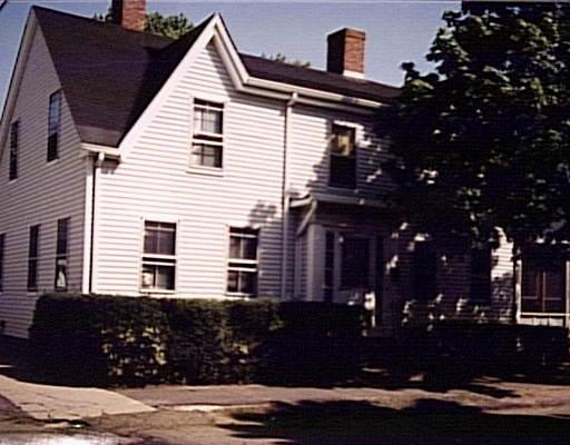 9 Cherry St, Danvers, MA 01923 photo 1