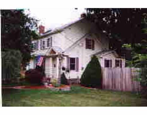 7 Larrabee Ave, Danvers, MA 01923 photo 1