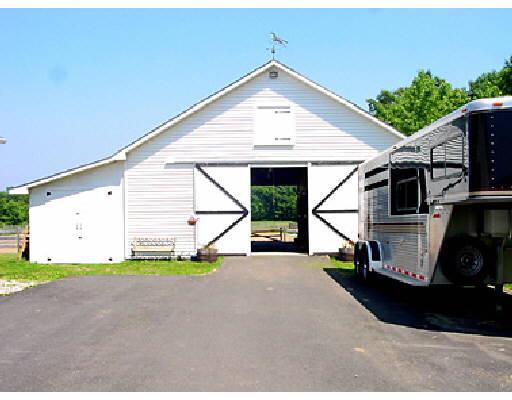 20 Plain Rd, Hatfield, MA 01038 photo 2