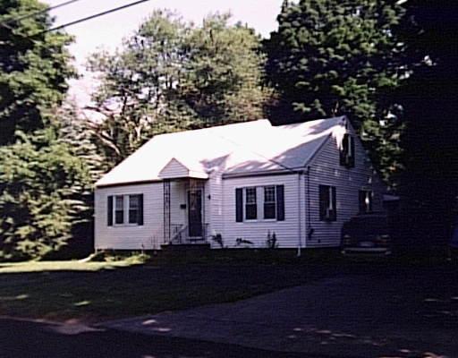 110 Green St, Reading, MA 01867 photo 1