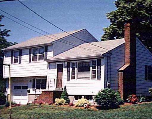 5 Glendale Dr, Danvers, MA 01923 photo 1