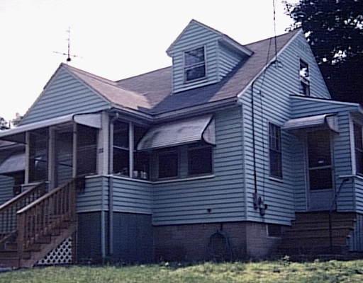 80 Wetherbee Ave, Lowell, MA 01852 photo 1