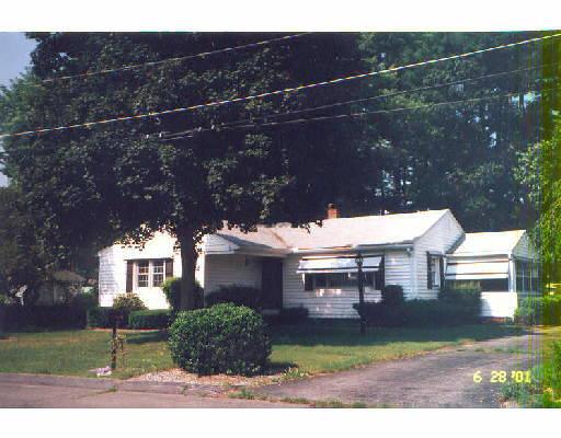 32 Bulat Dr, Springfield, MA 01129 photo 1
