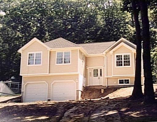 1971 Parker St, Springfield, MA 01128 photo 1