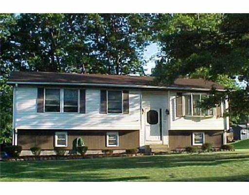 79 Driftwood Rd, Springfield, MA 01128 photo 1