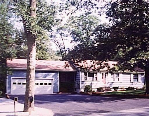 89 Main St, Douglas, MA 01516 photo 1