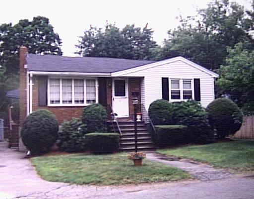 7 Pine Ave, Reading, MA 01867 photo 1