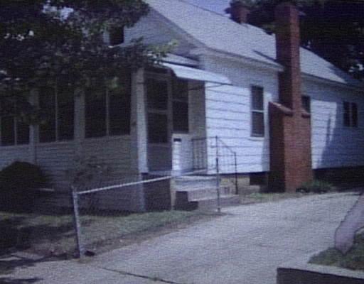 25 Barber St, Springfield, MA 01109 photo 1