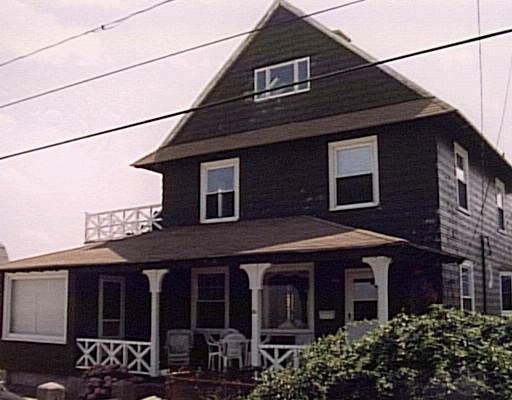 151 Beach Ave, Hull, MA 02045 photo 1