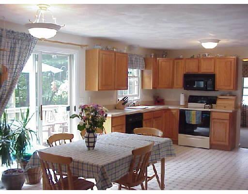 2 Marks Way, Maynard, MA 01754 photo 2