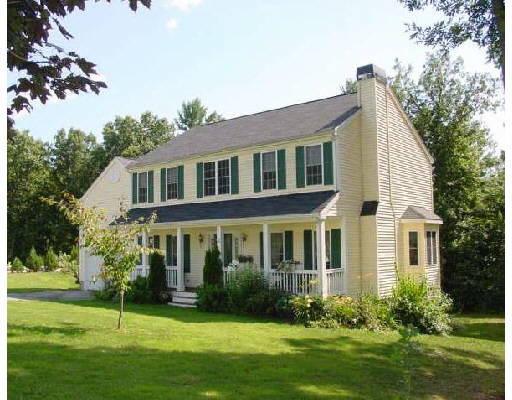 22 Spindletree Rd, Amesbury, MA 01913 photo 1