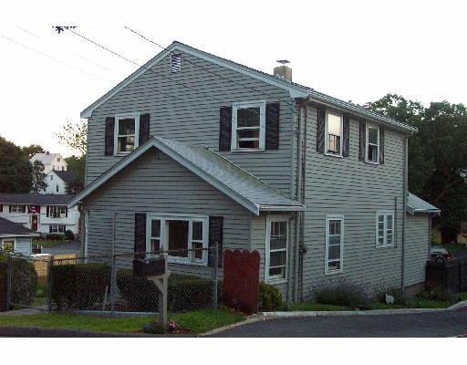 4 Pinecrest Ave, Saugus, MA 01906 photo 1