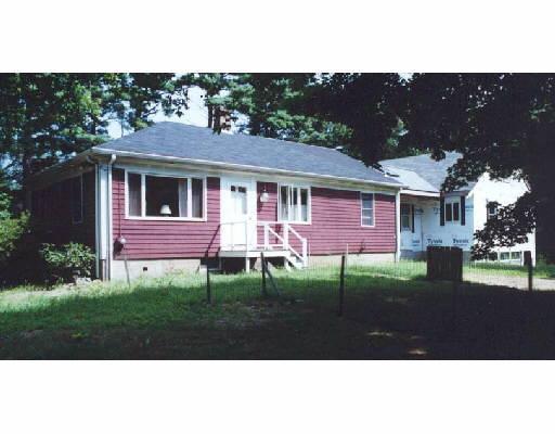 236 Cushing St, Hingham, MA 02043 photo 1