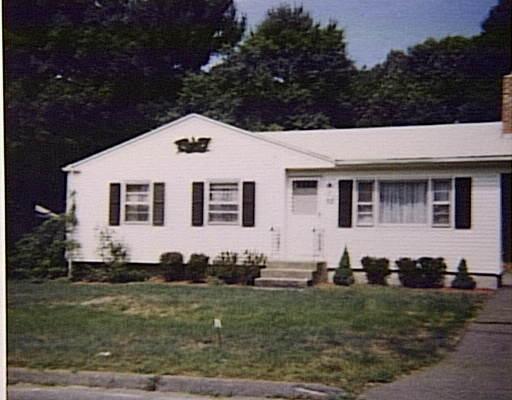 92 Jamrog Dr, Chicopee, MA 01020 photo 1