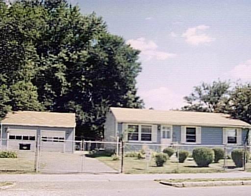 557 Plainfield St, Springfield, MA 01107 photo 1