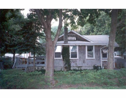 27 Chestnut St, Wareham, MA 02571 photo 1