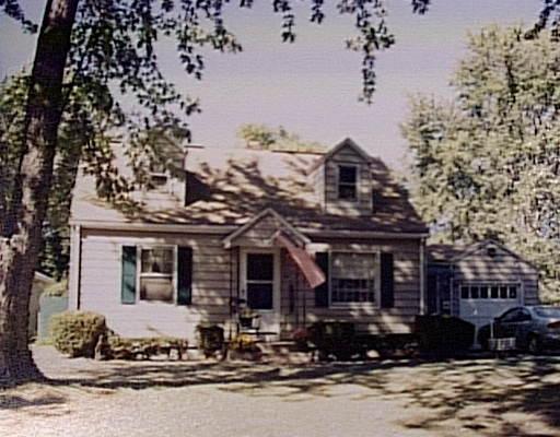84 Lachine St, Chicopee, MA 01020 photo 1