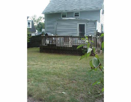 14 Roosevelt St, Maynard, MA 01754 photo 5