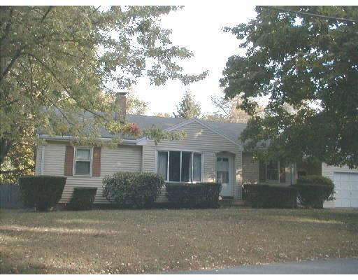 7 Maplecroft, Canton, MA 02021 photo 1